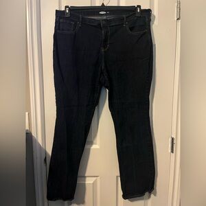 Like New Old Navy Women's Boot Cut Curvy Dark Jeans